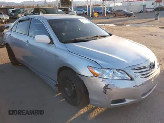 2007 Toyota Camry CE with VIN 4T1BE46K27U508205, listed as a IAAI auction lot 41827197 with 187,126 mi miles. Bid and sale history available at carsss.com. Image 1.