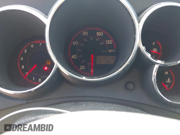 2004 Pontiac Vibe with VIN 5Y2SL62804Z418212, listed as a IAAI auction lot 42796908 with 169,798 mi miles and . Bid and sale history available at DreamBid. Image 7.