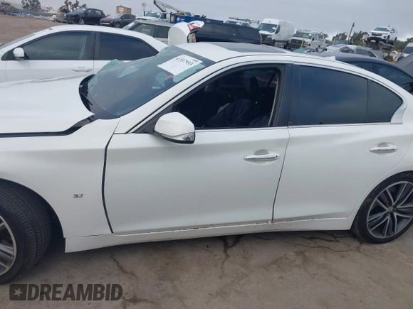 2014 Infiniti Q50 Premium with VIN JN1BV7AP0EM688888, listed as a IAAI auction lot 41537933 with 114,260 mi miles and . Bid and sale history available at carsss.com. Image 14.