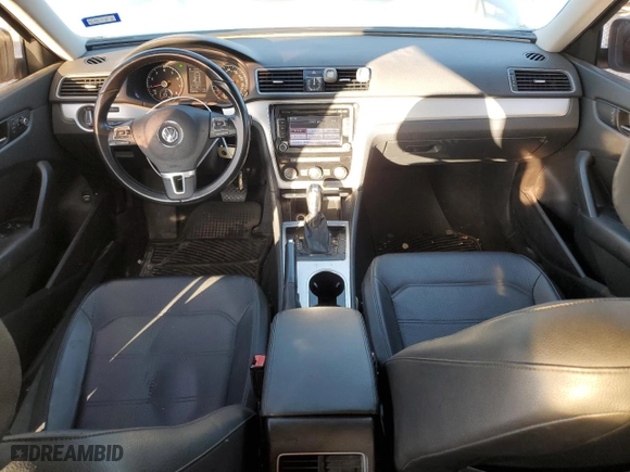 2013 Volkswagen Passat SE with VIN 1VWBP7A36DC030367, listed as a Copart auction lot 44969815 with 132,793 mi miles and Salvage Title. Bid and sale history available at carsss.com. Image 8.