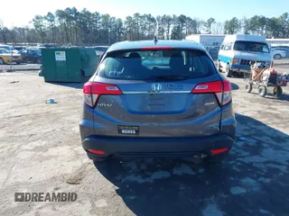 2021 Honda HR-V LX with VIN 3CZRU6H37MM743555, listed as a IAAI auction lot 41544189 with 72,039 mi miles. Bid and sale history available at carsss.com. Image 16.