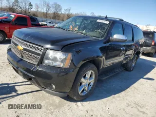 2014 Chevrolet Suburban LTZ with VIN 1GNSKKE72ER110420, listed as a Copart auction lot 46262425 with 353,201 mi miles and Salvage title. Bid and sale history available at DreamBid. Image 1.