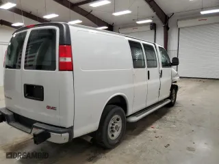 2022 GMC Savana Cargo Van with VIN 1GTW7AFP8N1272295, listed as a Copart auction lot 43643015 with 0 mi miles and Clean Title. Bid and sale history available at carsss.com. Image 3.
