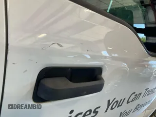 2020 Ford F-350 XL with VIN 1FTBF3A68LEC75327, listed as a IAAI auction lot 42677813 with 112,546 mi miles and . Bid and sale history available at DreamBid. Image 10.