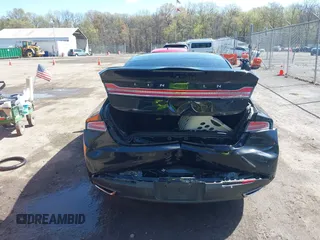 2015 Lincoln MKZ Hybrid z VIN 3LN6L2LU2FR624527, wystawiony jako IAAI lot #41976557 z przebiegiem 87 882 mil mil oraz . Historia ofert i sprzedaży dostępna na DreamBid. Obrazek 16.
