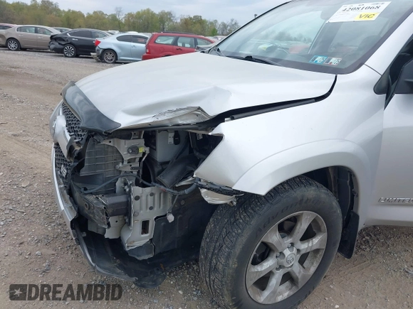 2012 Toyota RAV4 Limited with VIN 2T3DK4DV0CW072924, listed as a IAAI auction lot 42081068 with 137,864 mi miles. Bid and sale history available at carsss.com. Image 6.