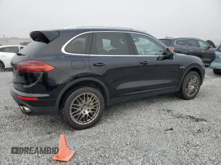 2016 Porsche Cayenne S E-Hybrid with VIN WP1AE2A25GLA64558, listed as a Copart auction lot 43765325 with 84,953 mi miles and Clean title. Bid and sale history available at DreamBid. Image 3.