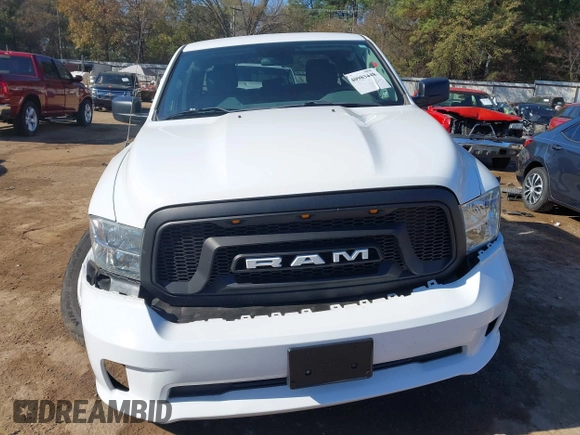 2018 Ram 1500 Express with VIN 1C6RR7FG5JS296222, listed as a IAAI auction lot 40983448 with 61,262 mi miles. Bid and sale history available at carsss.com. Image 13.