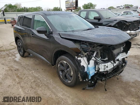 2025 Nissan Rogue SV with VIN 5N1BT3BA4SC797728, listed as a Copart auction lot 53833725 with 17,449 mi miles and Clean Title. Bid and sale history available at DreamBid. Image 4.