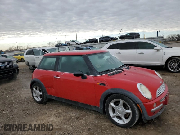 2003 MINI Hardtop с VIN WMWRC33403TE15093, выставлен на аукционе Copart как лот 44246425 с пробегом 144 086 миль миль и Чистый • Clean title. История ставок и продаж доступна на DreamBid. Изображение 4.
