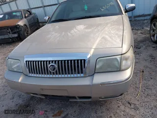 2007 Mercury Grand Marquis LS with VIN 2MEHM75V77X605048, listed as a IAAI auction lot 41622774 with 172,354 mi miles. Bid and sale history available at carsss.com. Image 6.
