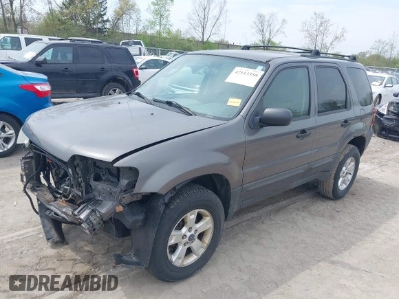 2005 Ford Escape XLT with VIN 1FMYU03115KB16214, listed as a IAAI auction lot 42113350 with 79,355 mi miles and . Bid and sale history available at DreamBid. Image 17.