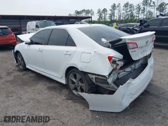 2012 Toyota Camry SE with VIN 4T1BK1FK6CU508242, listed as a IAAI auction lot 41870589 with 270,724 mi miles. Bid and sale history available at carsss.com. Image 3.