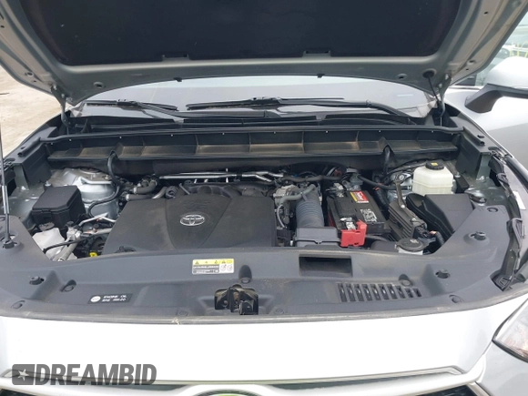 2021 Toyota Highlander L z VIN 5TDCZRBHXMS072546, wystawiony jako IAAI lot #42071752 z przebiegiem 47 233 mil mil oraz . Historia ofert i sprzedaży dostępna na DreamBid. Obrazek 10.