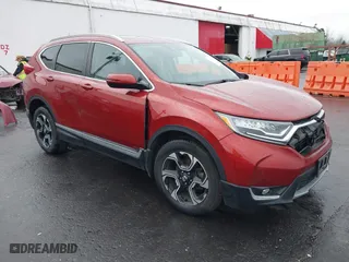 2017 Honda CR-V Touring with VIN 2HKRW2H9XHH683988, listed as a IAAI auction lot 41740218 with 55,488 mi miles. Bid and sale history available at carsss.com. Image 1.