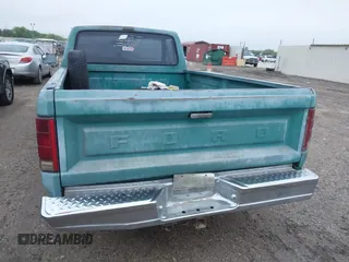 1983 Ford F-150 Special with VIN 1FTEF15Y1DNA66252, listed as a IAAI auction lot 41905236 with 82,761 mi miles. Bid and sale history available at carsss.com. Image 16.