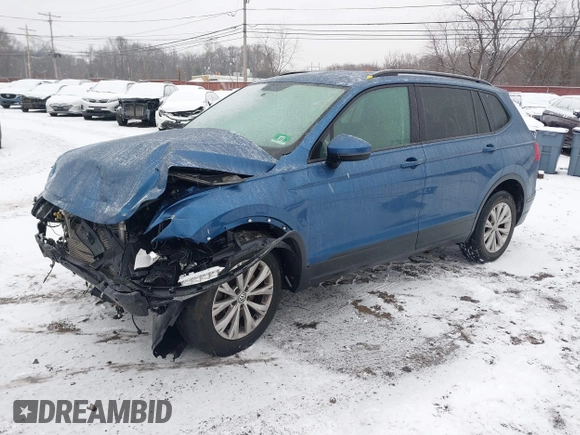 2018 Volkswagen Tiguan S z VIN 3VV0B7AX8JM081263, wystawiony jako IAAI lot #41245308 z przebiegiem 58 778 mil mil oraz . Historia ofert i sprzedaży dostępna na DreamBid. Obrazek 2.