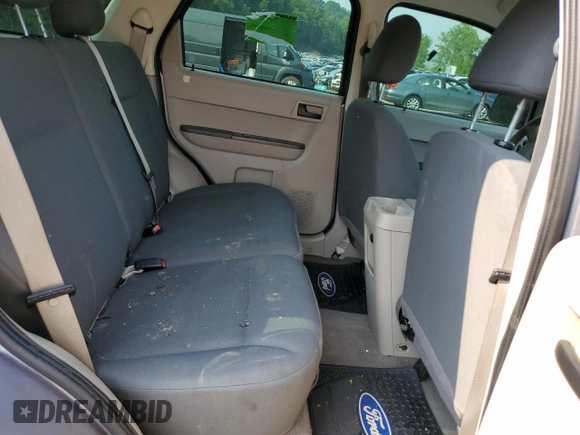 2008 Ford Escape XLS with VIN 1FMCU02Z18KE11979, listed as a Copart auction lot 60212165 with 239,177 mi miles and Salvage title. Bid and sale history available at DreamBid. Image 11.