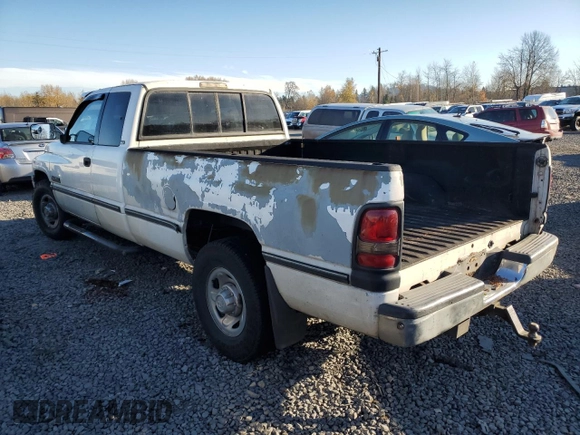 1997 Dodge Ram 2500 with VIN 3B7KC23D3VM500703, listed as a Copart auction lot 83865894 with 316,114 mi miles and Salvage Title. Bid and sale history available at carsss.com. Image 2.