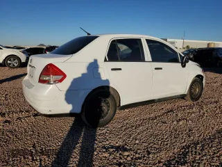 2010 Nissan Versa 1.6 with VIN 3N1CC1AP0AL468324, listed as a Copart auction lot 80086414 with 183,422 mi miles and Salvage Title. Bid and sale history available at carsss.com. Image 3.