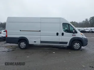 2015 Ram ProMaster Cargo with VIN 3C6URVJGXFE515112, listed as a IAAI auction lot 42016032 with 354,180 mi miles. Bid and sale history available at carsss.com. Image 13.