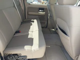 2008 Ford F-150 XLT z VIN 1FTPW12V78FB88942, wystawiony jako IAAI lot #42535564 z przebiegiem 239 965 mil mil oraz . Historia ofert i sprzedaży dostępna na DreamBid. Obrazek 8.