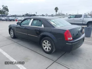 2006 Chrysler 300 Touring with VIN 2C3KA53G76H200278, listed as a IAAI auction lot 42044879 with 122,601 mi miles and . Bid and sale history available at DreamBid. Image 3.