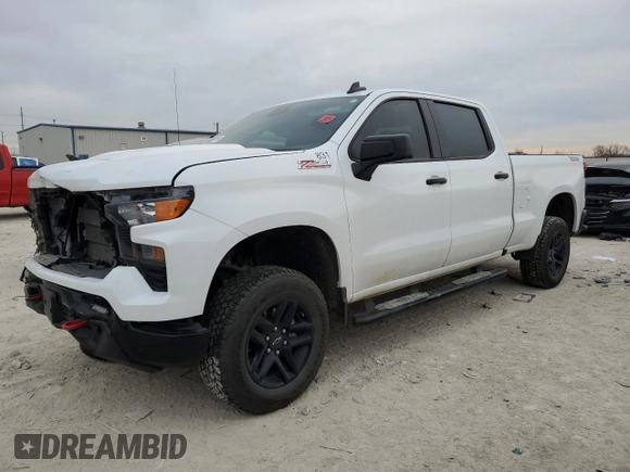 2024 Chevrolet Silverado 1500 Custom Trail Boss with VIN 3GCUDCED6RG353449, listed as a Copart auction lot 86390294 with 12,540 mi miles and Salvage Title. Bid and sale history available at carsss.com. Image 1.