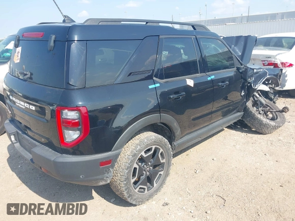 2021 Ford Bronco Sport Outer Banks with VIN 3FMCR9C6XMRB01264, listed as a IAAI auction lot 42301085 with Not provided miles and . Bid and sale history available at DreamBid. Image 4.