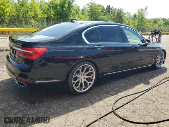 2019 BMW 7 Series 740i z VIN WBA7E2C52KB217833, wystawiony jako Copart lot #64283685 z przebiegiem 162 456 mil mil oraz Czysty tytuł • Clean title. Historia ofert i sprzedaży dostępna na DreamBid. Obrazek 3.