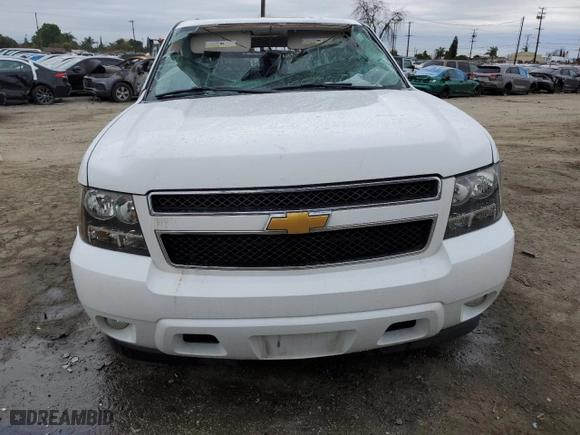 2013 Chevrolet Suburban LT with VIN 1GNSCJE07DR117789, listed as a Copart auction lot 48818095 with 155,381 mi miles and Salvage Title. Bid and sale history available at carsss.com. Image 5.