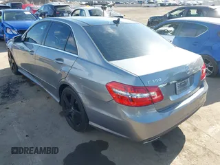 2011 Mercedes-Benz E-Class E 350 Luxury with VIN WDDHF5GB0BA371703, listed as a IAAI auction lot 42009783 with 161,771 mi miles. Bid and sale history available at carsss.com. Image 3.