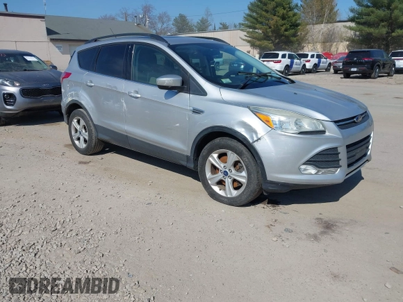 2015 Ford Escape SE with VIN 1FMCU9GX8FUA01774, listed as a IAAI auction lot 42105808 with 119,847 mi miles. Bid and sale history available at carsss.com. Image 1.
