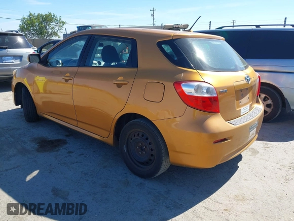 2009 Toyota Matrix with VIN 2T1KU40E69C018960, listed as a IAAI auction lot 42239356 with 209,669 mi miles and . Bid and sale history available at DreamBid. Image 3.