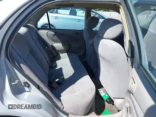 2001 Chevrolet Prizm with VIN 1Y1SK52801Z400930, listed as a IAAI auction lot 42176390 with 258,356 mi miles and . Bid and sale history available at DreamBid. Image 8.