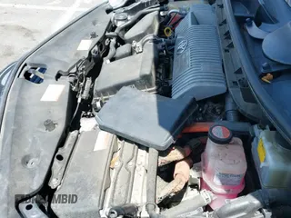 2015 Toyota Prius Two z VIN JTDZN3EU1FJ030441, wystawiony jako IAAI lot #43034918 z przebiegiem 212 616 mil mil oraz . Historia ofert i sprzedaży dostępna na DreamBid. Obrazek 19.