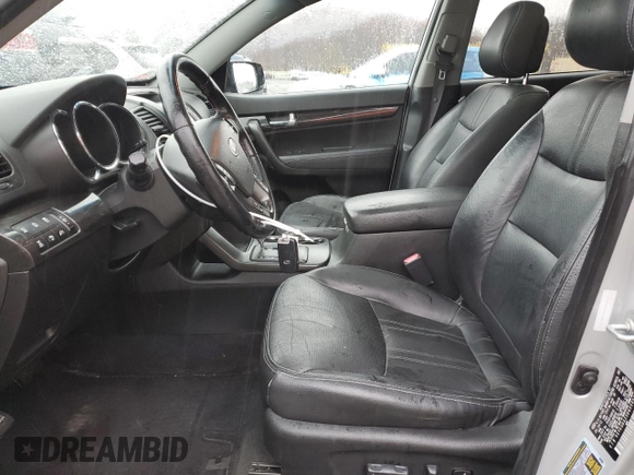 2013 Kia Sorento EX with VIN 5XYKUDA25DG353516, listed as a Copart auction lot 50246635 with 179,441 mi miles and Clean Title. Bid and sale history available at carsss.com. Image 7.