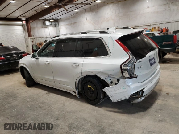 2018 Volvo XC90 Momentum z VIN YV4102PK4J1375017, wystawiony jako Copart lot #50607525 z przebiegiem 125 218 mil mil oraz Nie do naprawy • Non repairable. Historia ofert i sprzedaży dostępna na DreamBid. Obrazek 2.
