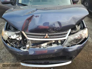 2009 Mitsubishi Outlander XLS with VIN JA4MT41X09Z008727, listed as a Copart auction lot 71171494 with 107,808 mi miles and Non Repairable. Bid and sale history available at carsss.com. Image 12.