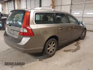 2008 Volvo V70 with VIN YV1BW982681036888, listed as a IAAI auction lot 41568717 with Not Provided miles and . Bid and sale history available at DreamBid. Image 4.