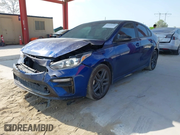 2021 Kia Forte GT-Line z VIN 3KPF34AD2ME386931, wystawiony jako IAAI lot #42333561 z przebiegiem 83 689 mil mil oraz . Historia ofert i sprzedaży dostępna na DreamBid. Obrazek 17.