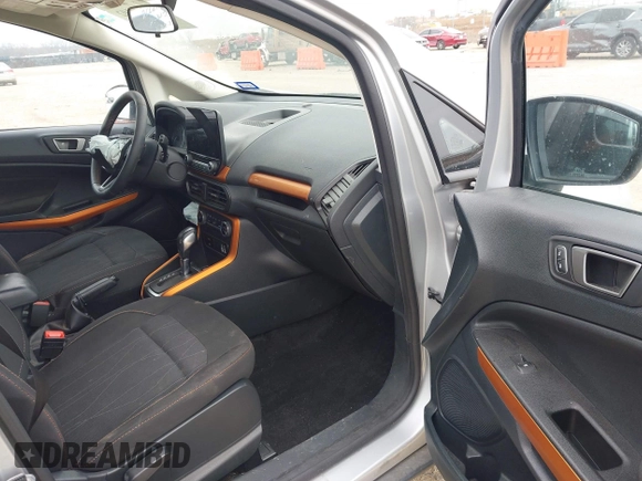 2022 Ford EcoSport SE with VIN MAJ6S3GL8NC469922, listed as a IAAI auction lot 41489102 with 18,910 mi miles. Bid and sale history available at carsss.com. Image 5.