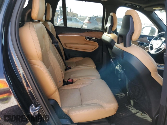 2017 Volvo XC90 Inscription with VIN YV4A22PL5H1113827, listed as a Copart auction lot 49060385 with 88,882 mi miles and Salvage Title. Bid and sale history available at carsss.com. Image 11.