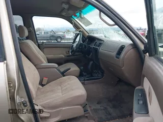 2001 Toyota 4Runner SR5 z VIN JT3HN86R110334553, wystawiony jako IAAI lot #41209730 z przebiegiem 192 515 mil mil oraz . Historia ofert i sprzedaży dostępna na DreamBid. Obrazek 5.