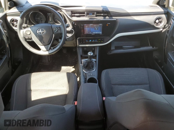 2016 Scion iM z VIN JTNKARJE8GJ520032, wystawiony jako Copart lot #59347175 z przebiegiem 95 776 mil mil oraz Tytuł czysty. Historia ofert i sprzedaży dostępna na DreamBid. Obrazek 8.