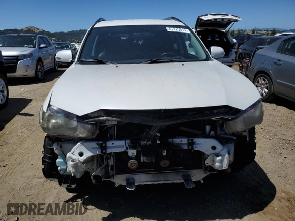 2012 Mitsubishi Outlander SE z VIN JA4AS3AW9CU031502, wystawiony jako Copart lot #57975515 z przebiegiem 115 602 mil mil oraz Tytuł czysty. Historia ofert i sprzedaży dostępna na DreamBid. Obrazek 5.
