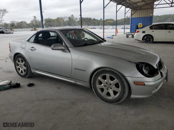 2003 Mercedes-Benz SLK-Class 2.3L with VIN WDBKK49F03F276776, listed as a Copart auction lot 78152404 with NaN miles and Salvage Title. Bid and sale history available at carsss.com. Image 4.