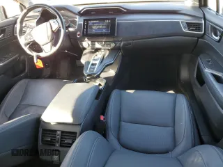 2021 Honda Clarity Touring z VIN JHMZC5F35MC000768, wystawiony jako Copart lot #48128615 z przebiegiem 40 462 mil mil oraz Szkoda całkowita • Salvage title. Historia ofert i sprzedaży dostępna na DreamBid. Obrazek 8.
