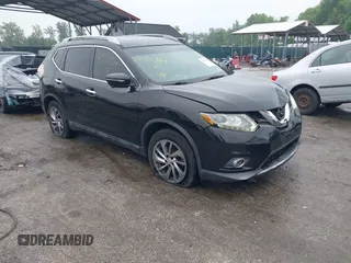2015 Nissan Rogue SL z VIN 5N1AT2MVXFC796319, wystawiony jako IAAI lot #42261369 z przebiegiem 72 478 mil mil oraz . Historia ofert i sprzedaży dostępna na DreamBid. Obrazek 1.