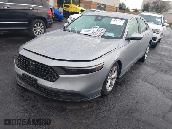 2024 Honda Accord LX z VIN 1HGCY1F22RA083914, wystawiony jako IAAI lot #41919521 z przebiegiem 33 106 mil mil oraz . Historia ofert i sprzedaży dostępna na DreamBid. Obrazek 17.